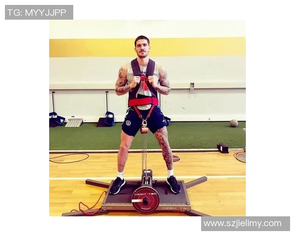 足球明星颜值大比拼谁才是球场上的颜值担当揭秘他们的魅力秘诀